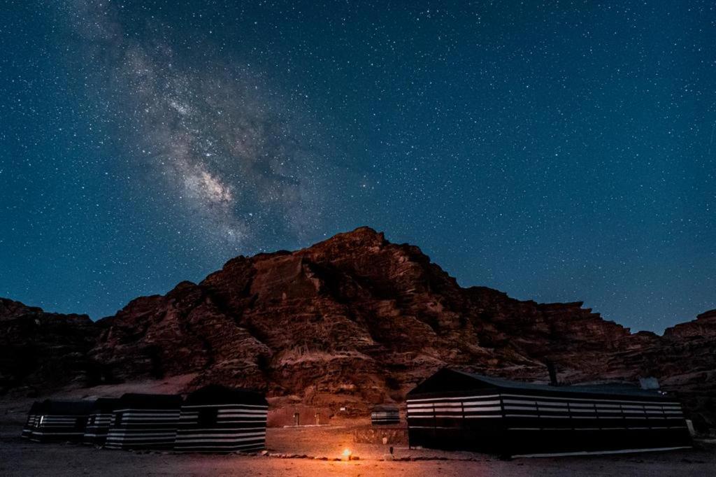 Wadi Rum Sky Tours & Camp Εξωτερικό φωτογραφία